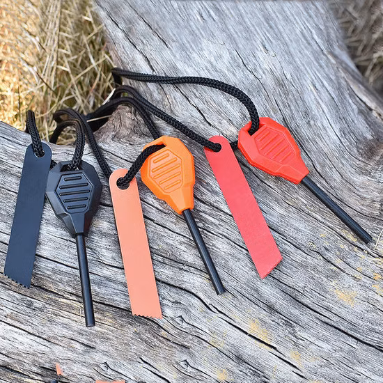 Doppelschaber-Design, Notfall-Feuerstein, Feuerstahl, Magnesium-Feuerzeug, Eisenstab, Feuerstein, Feueranzünder für Camping-Werkzeugsätze